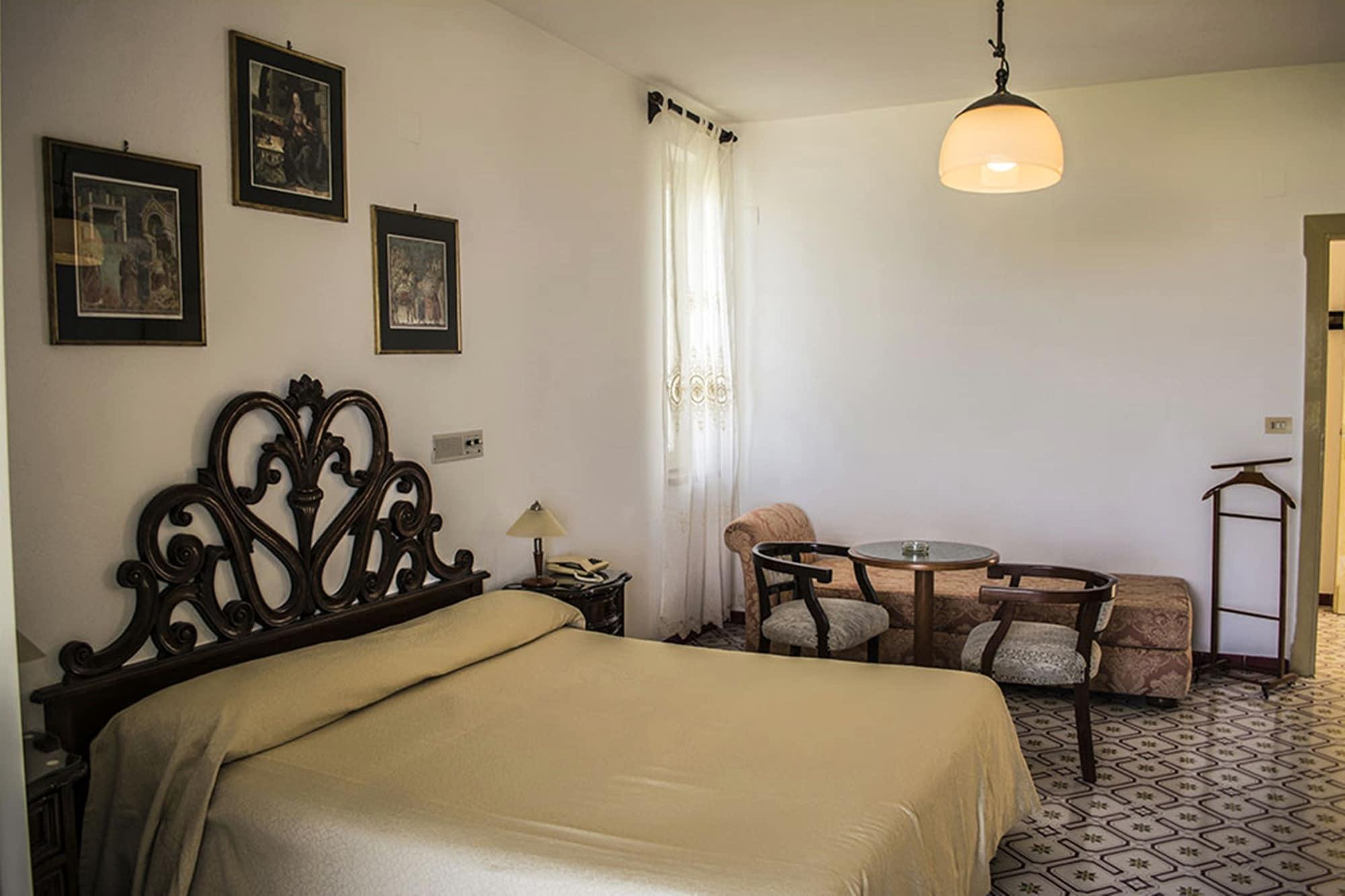 Hotel Parco Maria Terme Forio  ภายนอก รูปภาพ