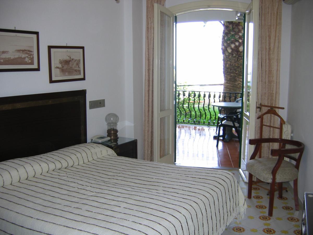 Hotel Parco Maria Terme Forio  ภายนอก รูปภาพ