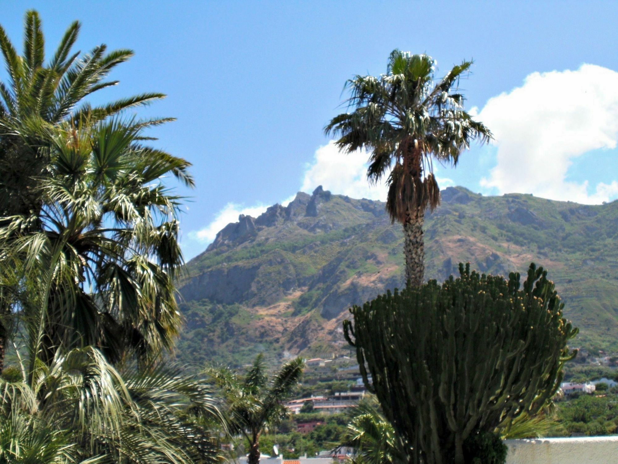 Hotel Parco Maria Terme Forio  ภายนอก รูปภาพ